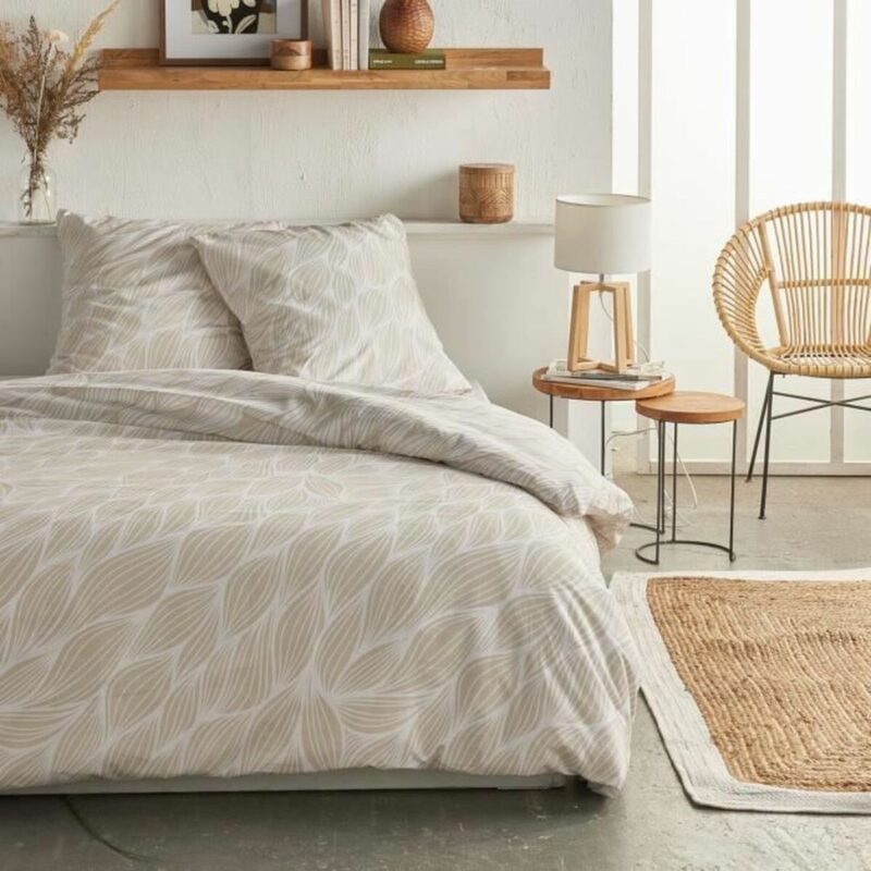 S71015180_0 S71015180_0