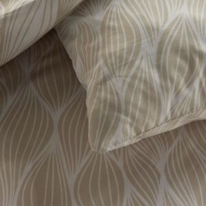 S71015180_3 S71015180_3