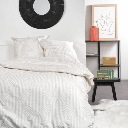 S71002768_0 S71002768_0