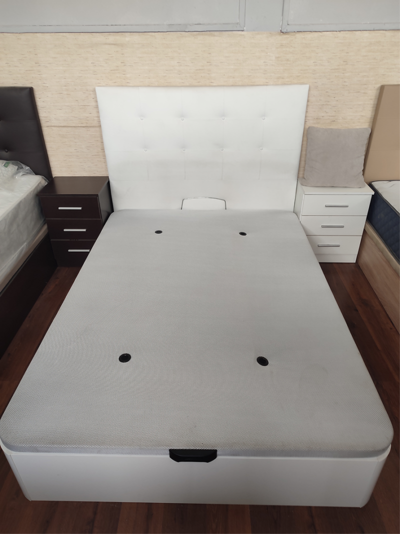 Canapé abatible de madera 135 x 190